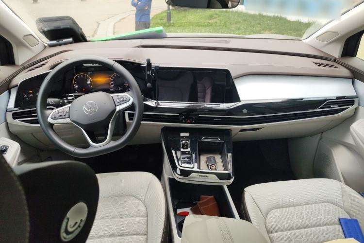 Used Volkswagen Talagon 2022 380TSI Four-Wheel Drive Luxury "Jiajing" Edition Pro 6 Seats Center Console