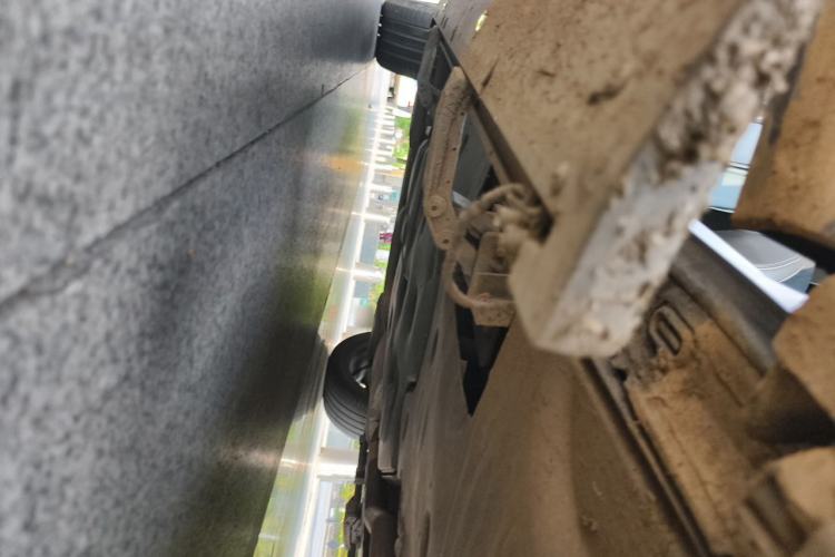 Used Volkswagen Talagon  Chassis Front Right