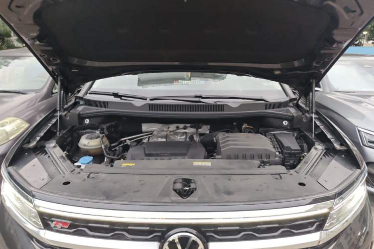 Used Volkswagen Talagon 2022 380TSI Four-Wheel Drive Luxury "Jiajing" Edition Pro 6 Seats Engine Bay