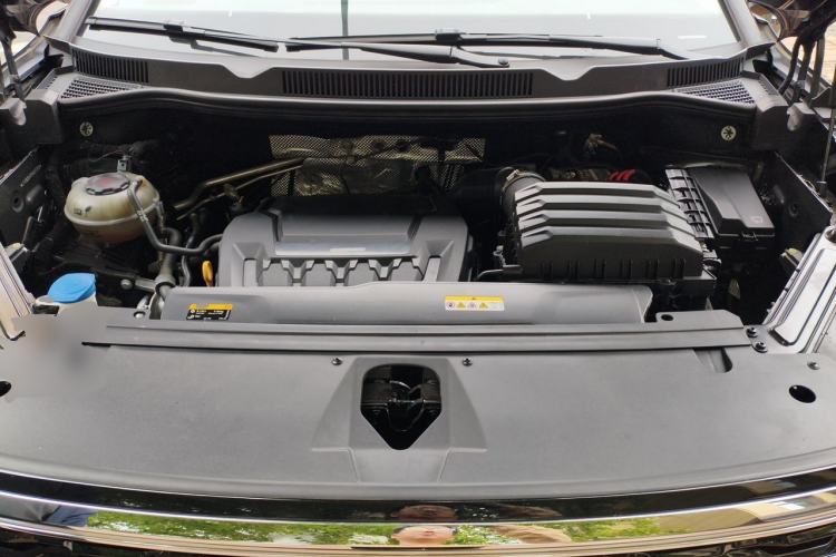 Used Volkswagen Talagon 2022 380TSI Four-Wheel Drive Luxury "Jiajing" Edition Pro 6 Seats Engine Bay