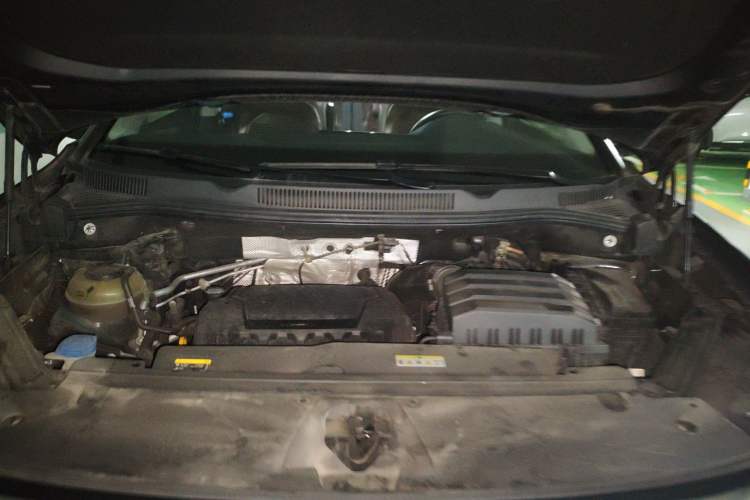 Used Volkswagen Talagon 2022 380TSI Four-Wheel Drive Luxury "Jiajing" Edition Pro 6 Seats Engine Bay