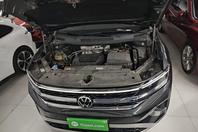 Used Volkswagen Talagon 2022 380TSI Four-Wheel Drive Luxury "Jiajing" Edition Pro 6 Seats Engine Bay