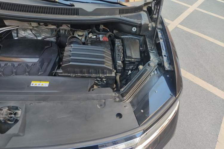 Used Volkswagen Talagon 2022 380TSI Four-Wheel Drive Luxury "Jiajing" Edition Pro 6 Seats Engine Bay Left