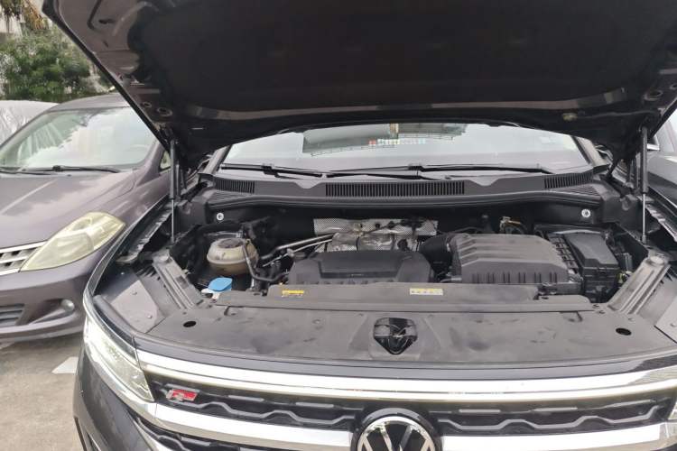 Used Volkswagen Talagon 2022 380TSI Four-Wheel Drive Luxury "Jiajing" Edition Pro 6 Seats Engine Bay Right