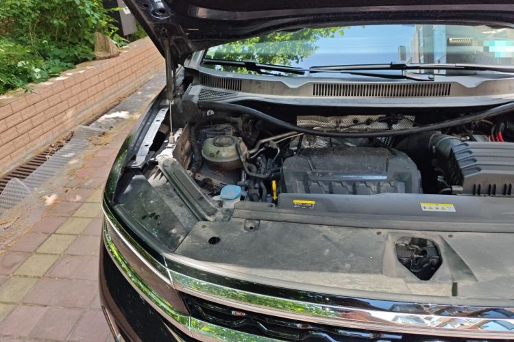 Used Volkswagen Talagon 2022 380TSI Four-Wheel Drive Luxury "Jiajing" Edition Pro 6 Seats Engine Bay Right