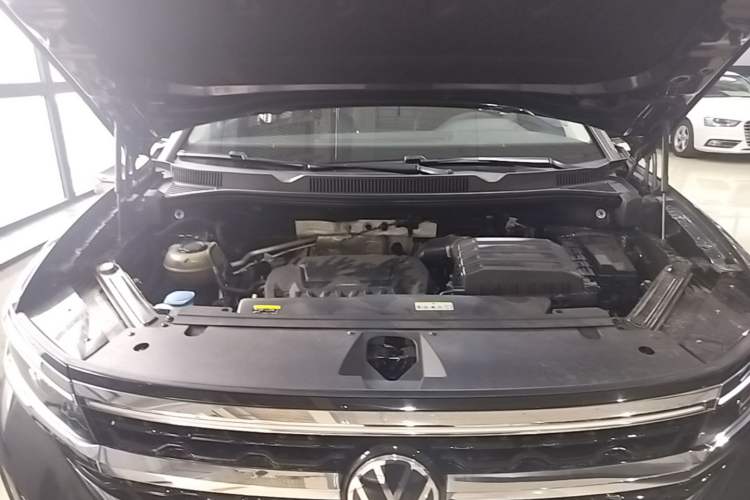 Used Volkswagen Talagon 2022 380TSI All-Wheel-Drive Luxury Prestige Pro 7-Seater Engine Bay