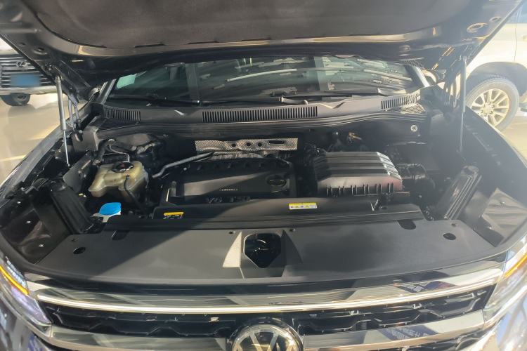 Used Volkswagen Talagon 2022 530TSI Four-Wheel Drive Flagship Shengjing Edition Pro 6-Seater Engine Bay