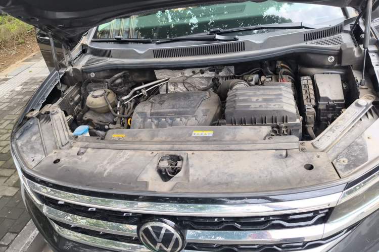 Used Volkswagen Talagon 2022 380TSI Four-Wheel Drive Luxury "Jiajing" Edition Pro 6 Seats Engine Bay