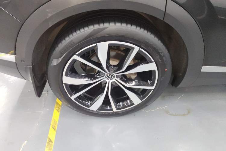 Used Volkswagen Talagon 2022 530TSI Four-Wheel Drive Flagship Shengjing Edition Pro 6-Seater Exterior 4