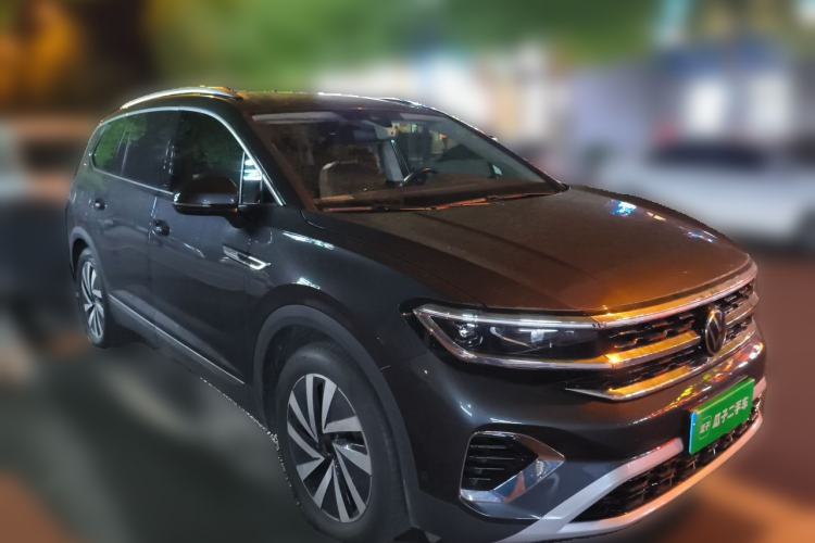 Used Volkswagen Talagon 2022 380TSI All-Wheel-Drive Luxury Prestige Pro 7-Seater Front Right 45 Deg