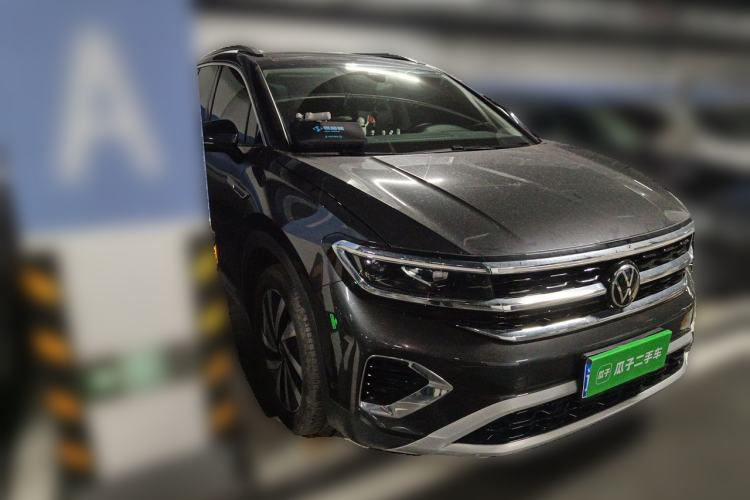 Used Volkswagen Talagon 2022 380TSI All-Wheel-Drive Luxury Prestige Pro 7-Seater Front Right 45 Deg