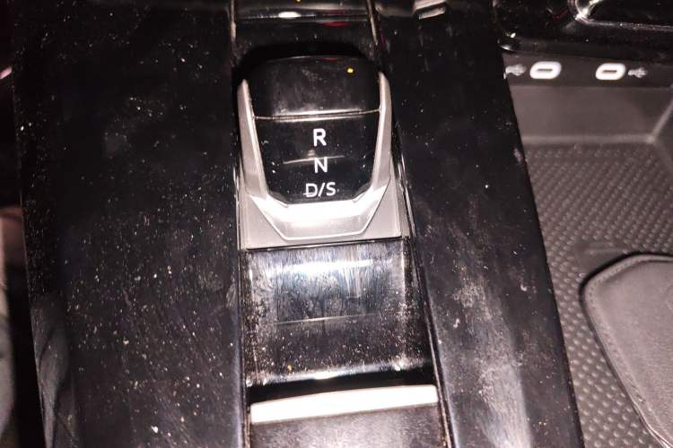 Used Volkswagen Talagon 2022 530TSI Four-Wheel Drive Flagship Shengjing Edition Pro 6-Seater Gear Lever