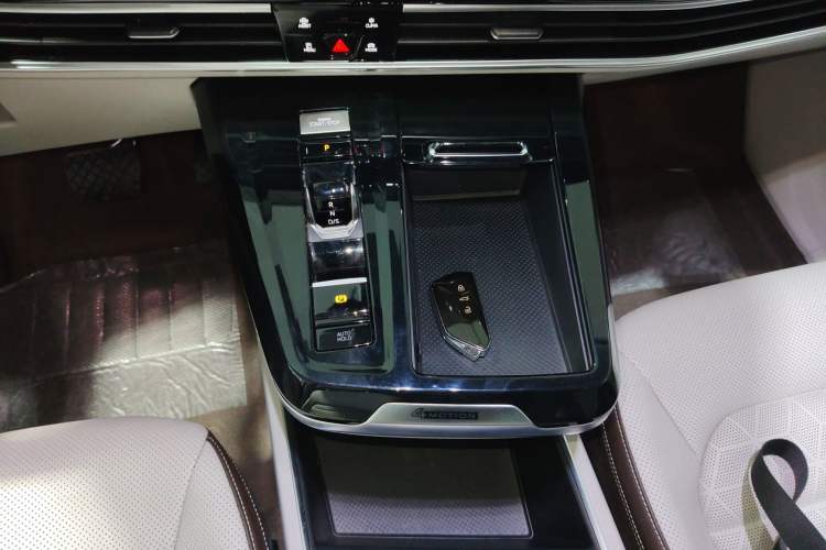 Used Volkswagen Talagon 2022 380TSI Four-Wheel Drive Luxury "Jiajing" Edition Pro 6 Seats Gear Lever