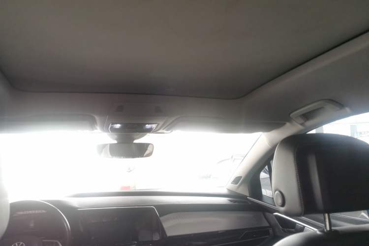 Used Volkswagen Talagon 2022 530TSI Four-Wheel Drive Flagship Shengjing Edition Pro 7-Seater Headliner