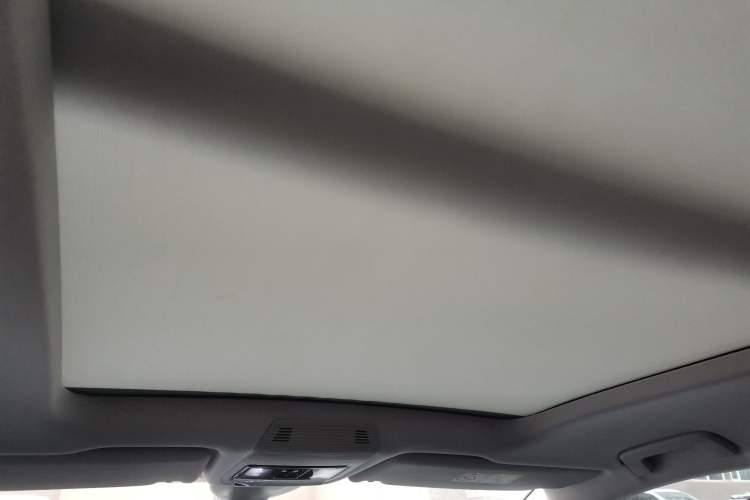 Used Volkswagen Talagon 2022 380TSI Four-Wheel Drive Luxury "Jiajing" Edition Pro 6 Seats Headliner