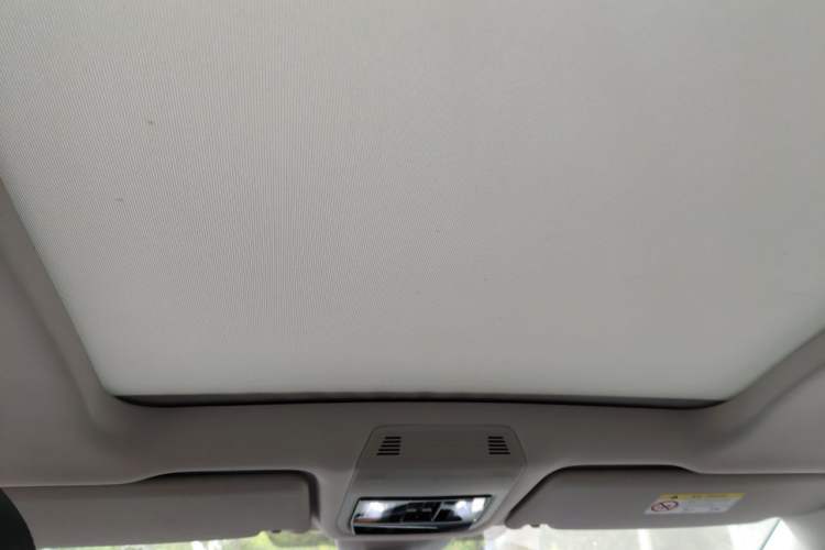Used Volkswagen Talagon 2022 380TSI Four-Wheel Drive Luxury "Jiajing" Edition Pro 6 Seats Headliner