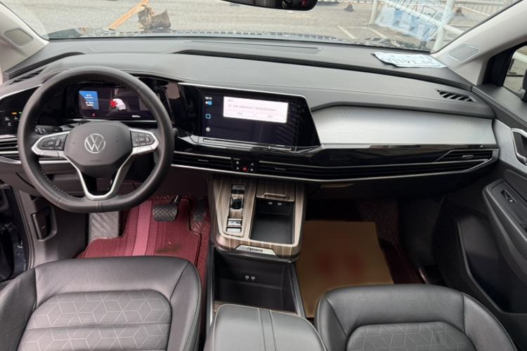 Used Volkswagen Talagon 2022 380TSI All-Wheel-Drive Luxury Prestige Pro 7-Seater Interior 12