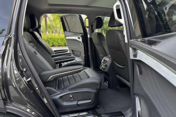 Used Volkswagen Talagon 2022 380TSI Four-Wheel Drive Luxury "Jiajing" Edition Pro 6 Seats Interior 12