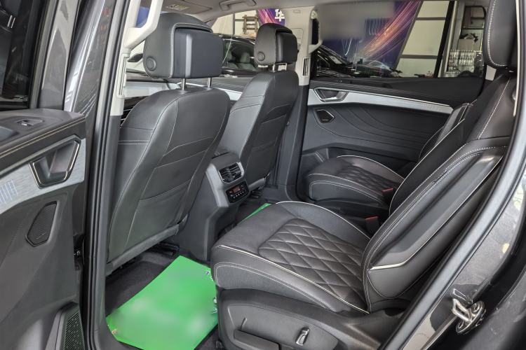 Used Volkswagen Talagon 2022 380TSI Four-Wheel Drive Flagship Shengjing Edition 6 Seats Interior 2