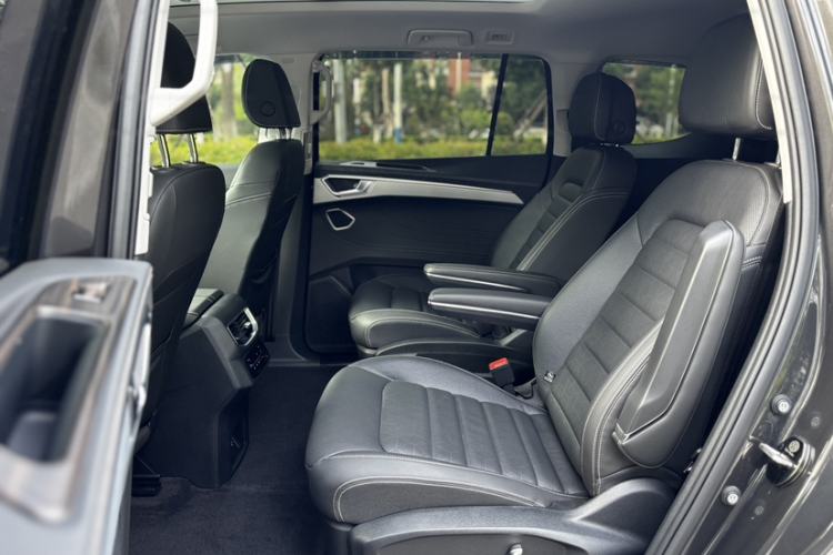 Used Volkswagen Talagon 2022 380TSI Four-Wheel Drive Luxury "Jiajing" Edition Pro 6 Seats Interior 8