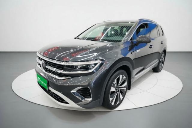 Ojetý Volkswagen Talagon 2022 380TSI Four-Wheel Drive Flagship Shengjing Edition 7 Seats