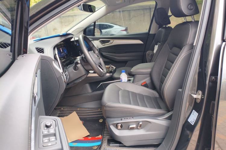 Used Volkswagen Talagon 2022 380TSI Four-Wheel Drive Luxury "Jiajing" Edition Pro 6 Seats Left Front Seat