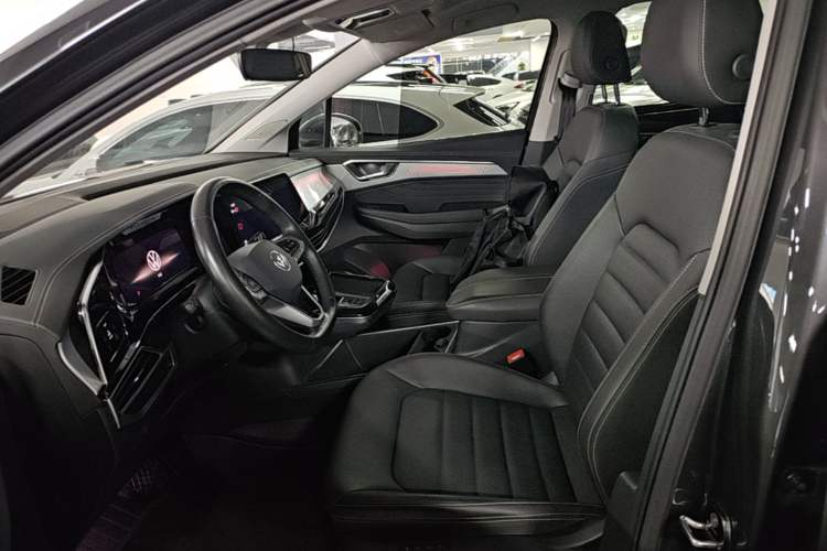 Used Volkswagen Talagon 2022 380TSI Four-Wheel Drive Luxury "Jiajing" Edition Pro 6 Seats Left Front Seat
