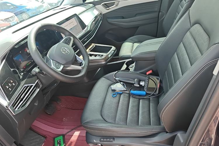 Used Volkswagen Talagon 2022 380TSI All-Wheel-Drive Luxury Prestige Pro 7-Seater Left Front Seat