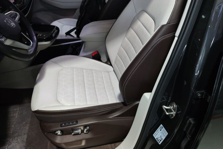 Used Volkswagen Talagon 2022 380TSI Four-Wheel Drive Luxury "Jiajing" Edition Pro 6 Seats Left Front Seat
