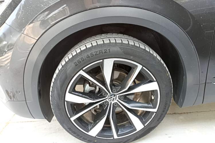 Used Volkswagen Talagon 2022 530TSI Four-Wheel Drive Flagship Shengjing Edition Pro 7-Seater Left Front Wheel Hub