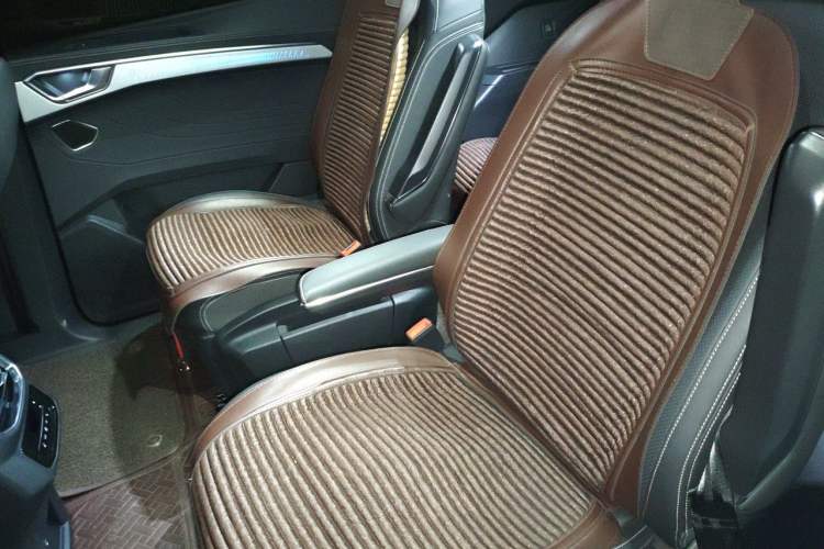 Used Volkswagen Talagon 2022 380TSI Four-Wheel Drive Luxury "Jiajing" Edition Pro 6 Seats Left Rear Seat