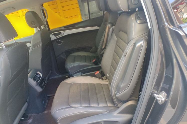 Used Volkswagen Talagon 2022 380TSI Four-Wheel Drive Luxury "Jiajing" Edition Pro 6 Seats Left Rear Seat