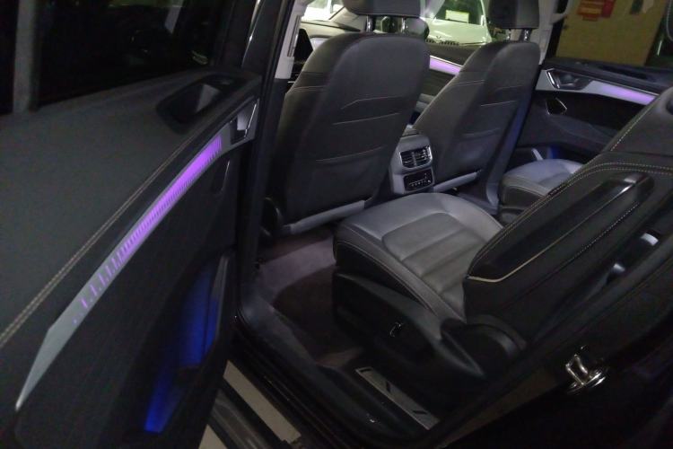 Used Volkswagen Talagon 2022 380TSI Four-Wheel Drive Luxury "Jiajing" Edition Pro 6 Seats Left Rear Seat