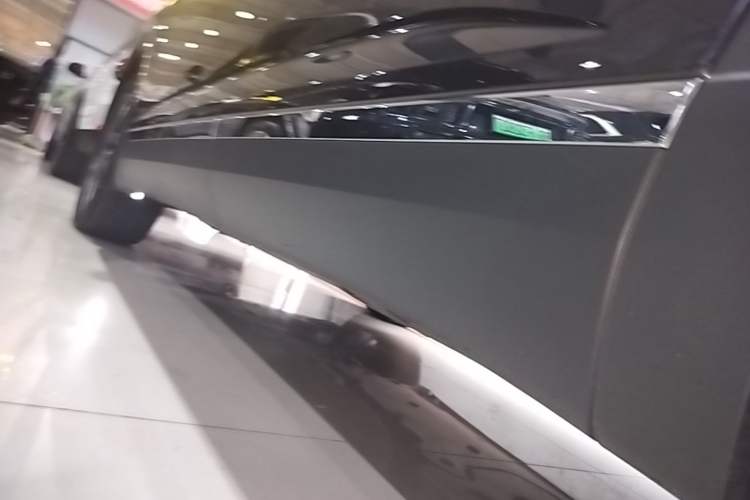 Used Volkswagen Talagon 2022 380TSI All-Wheel-Drive Luxury Prestige Pro 7-Seater Left Side Sill
