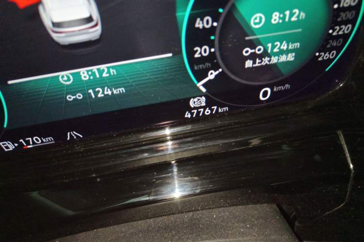 Used Volkswagen Talagon 2022 380TSI All-Wheel-Drive Luxury Prestige Pro 7-Seater Odometer Close Up