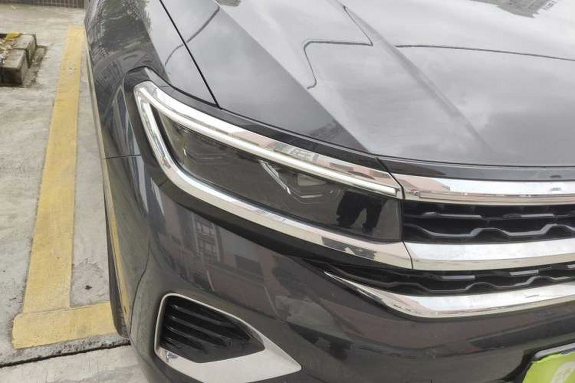 Used Volkswagen Talagon 2022 380TSI Four-Wheel Drive Luxury "Jiajing" Edition Pro 6 Seats Right Front Headlight