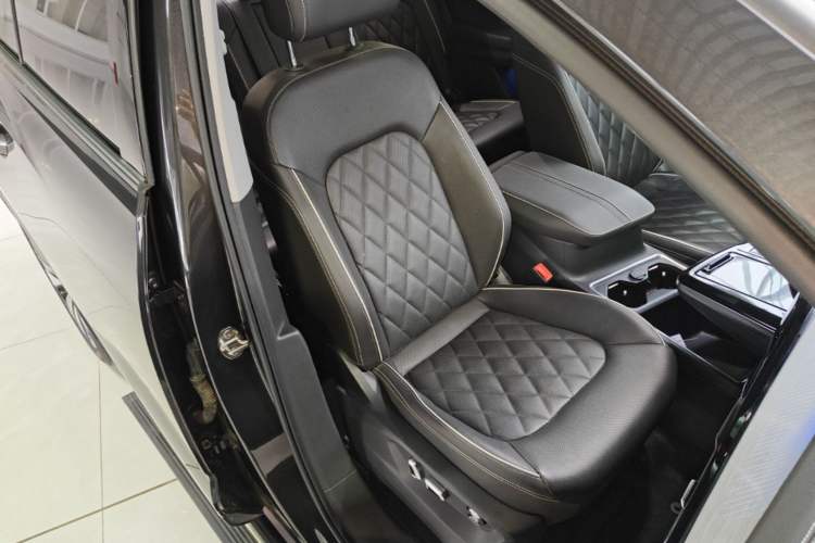 Used Volkswagen Talagon 2022 380TSI Four-Wheel Drive Flagship Shengjing Edition 7 Seats Right Front Seat