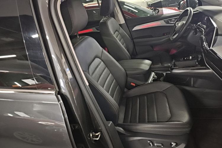 Used Volkswagen Talagon 2022 380TSI Four-Wheel Drive Luxury "Jiajing" Edition Pro 6 Seats Right Front Seat