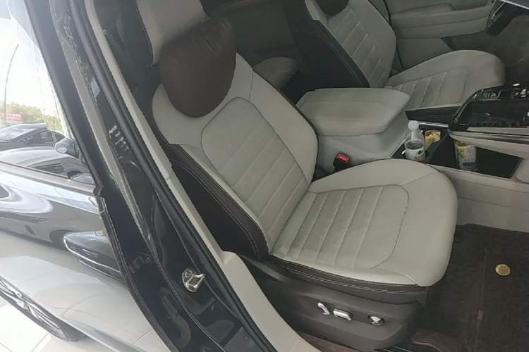 Used Volkswagen Talagon 2022 380TSI Four-Wheel Drive Luxury "Jiajing" Edition Pro 6 Seats Right Front Seat
