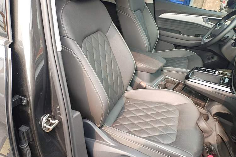 Used Volkswagen Talagon 2022 380TSI Four-Wheel Drive Flagship Shengjing Edition 6 Seats Right Front Seat