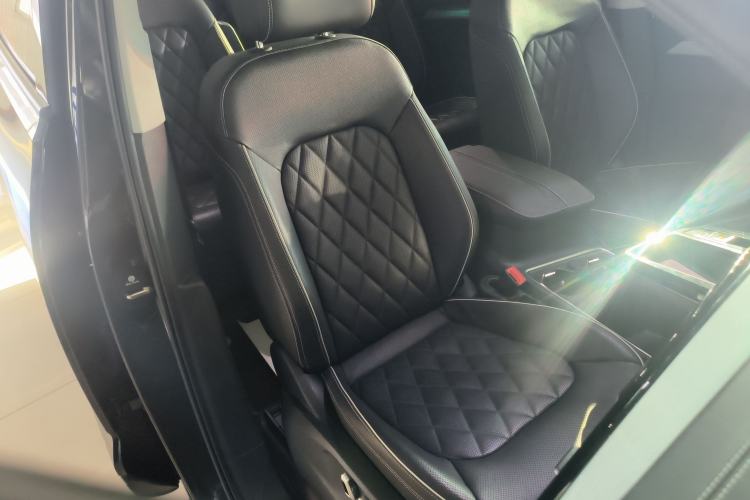 Used Volkswagen Talagon 2022 530TSI Four-Wheel Drive Flagship Shengjing Edition Pro 6-Seater Right Front Seat