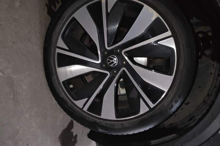 Used Volkswagen Talagon 2022 380TSI Four-Wheel Drive Flagship Shengjing Edition 6 Seats Right Front Wheel Hub