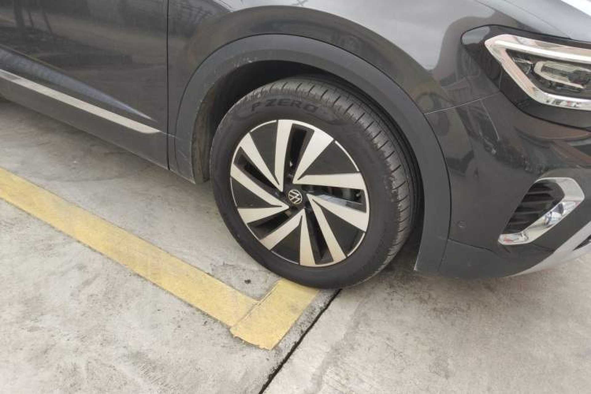 Used Volkswagen Talagon 2022 380TSI Four-Wheel Drive Luxury "Jiajing" Edition Pro 6 Seats Right Front Wheel Hub