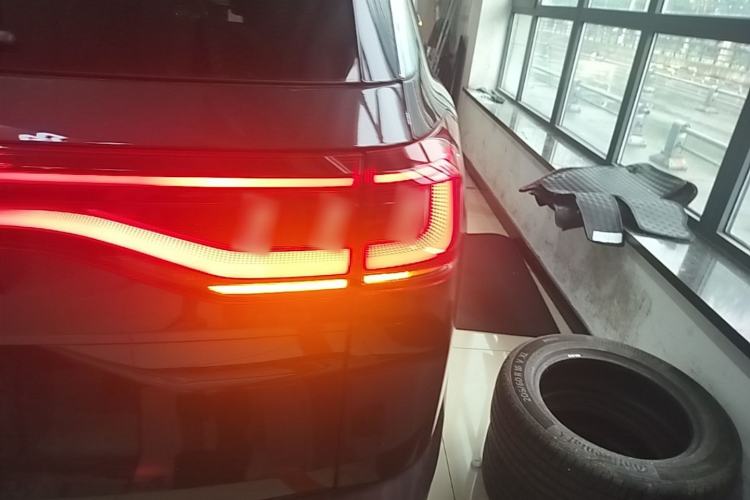 Used Volkswagen Talagon 2022 380TSI All-Wheel-Drive Luxury Prestige Pro 7-Seater Right Rear Taillight
