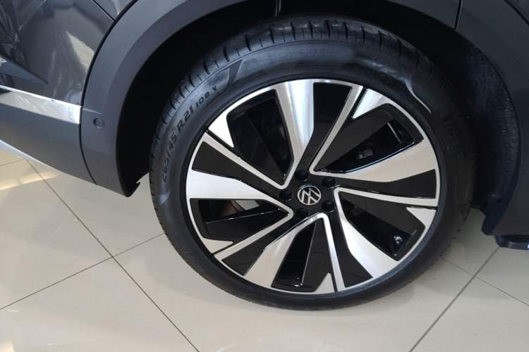 Used Volkswagen Talagon 2022 380TSI Four-Wheel Drive Flagship Shengjing Edition 6 Seats Right Rear Wheel Hub