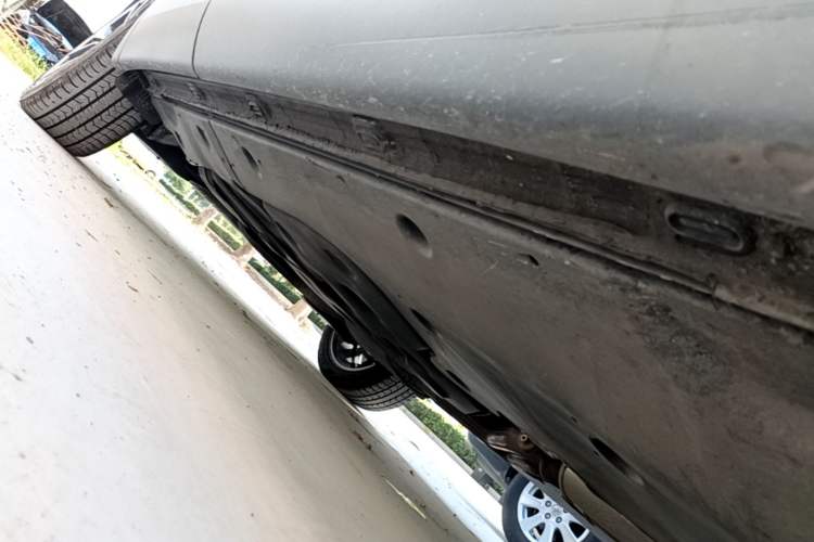 Used Volkswagen Talagon 2022 530TSI Four-Wheel Drive Flagship Shengjing Edition Pro 7-Seater Right Side Sill