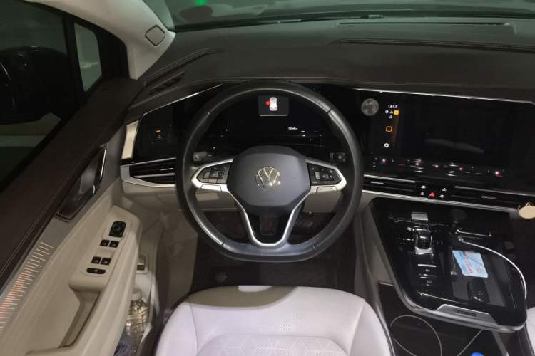 Used Volkswagen Talagon 2022 380TSI Four-Wheel Drive Luxury "Jiajing" Edition Pro 6 Seats Steering Wheel