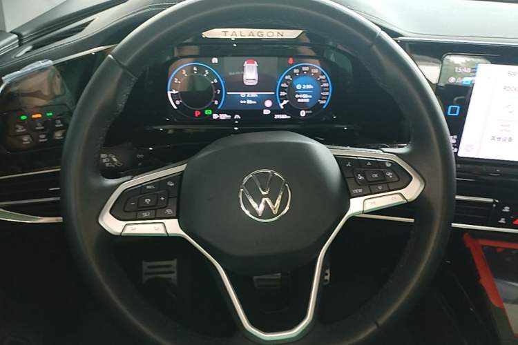 Used Volkswagen Talagon 2022 380TSI Four-Wheel Drive Flagship Shengjing Edition 6 Seats Steering Wheel