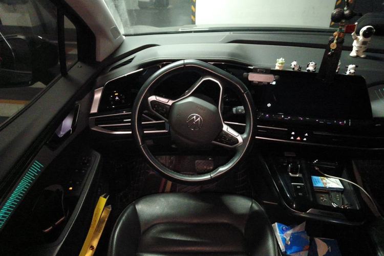 Used Volkswagen Talagon 2022 380TSI All-Wheel-Drive Luxury Prestige Pro 7-Seater Steering Wheel