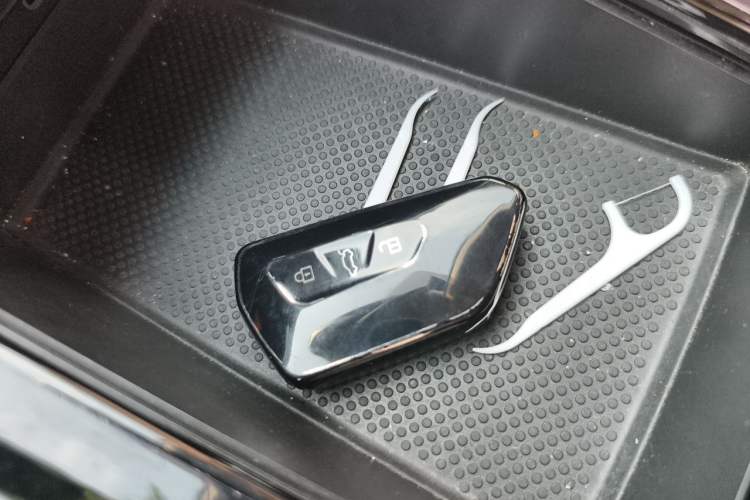 Used Volkswagen Talagon  Vehicle Key